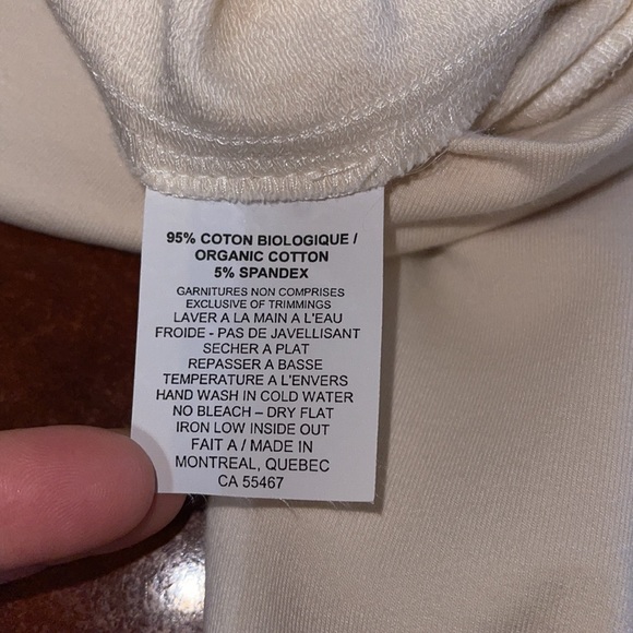 Melissa Nepton Puff Sleeve V-Neck Top P/S - Picture 9 of 9